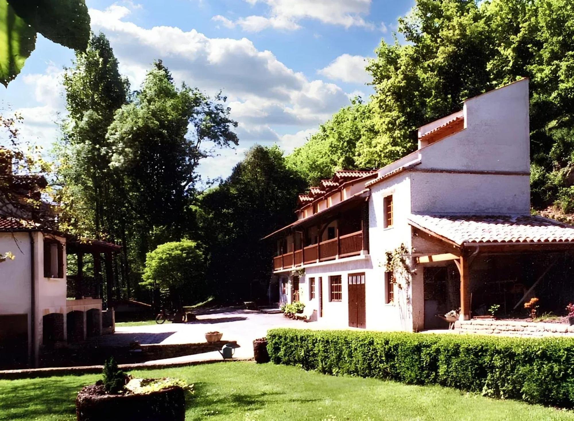 Villa Confortable A Milhars Avec Piscine Privee Exterior photo
