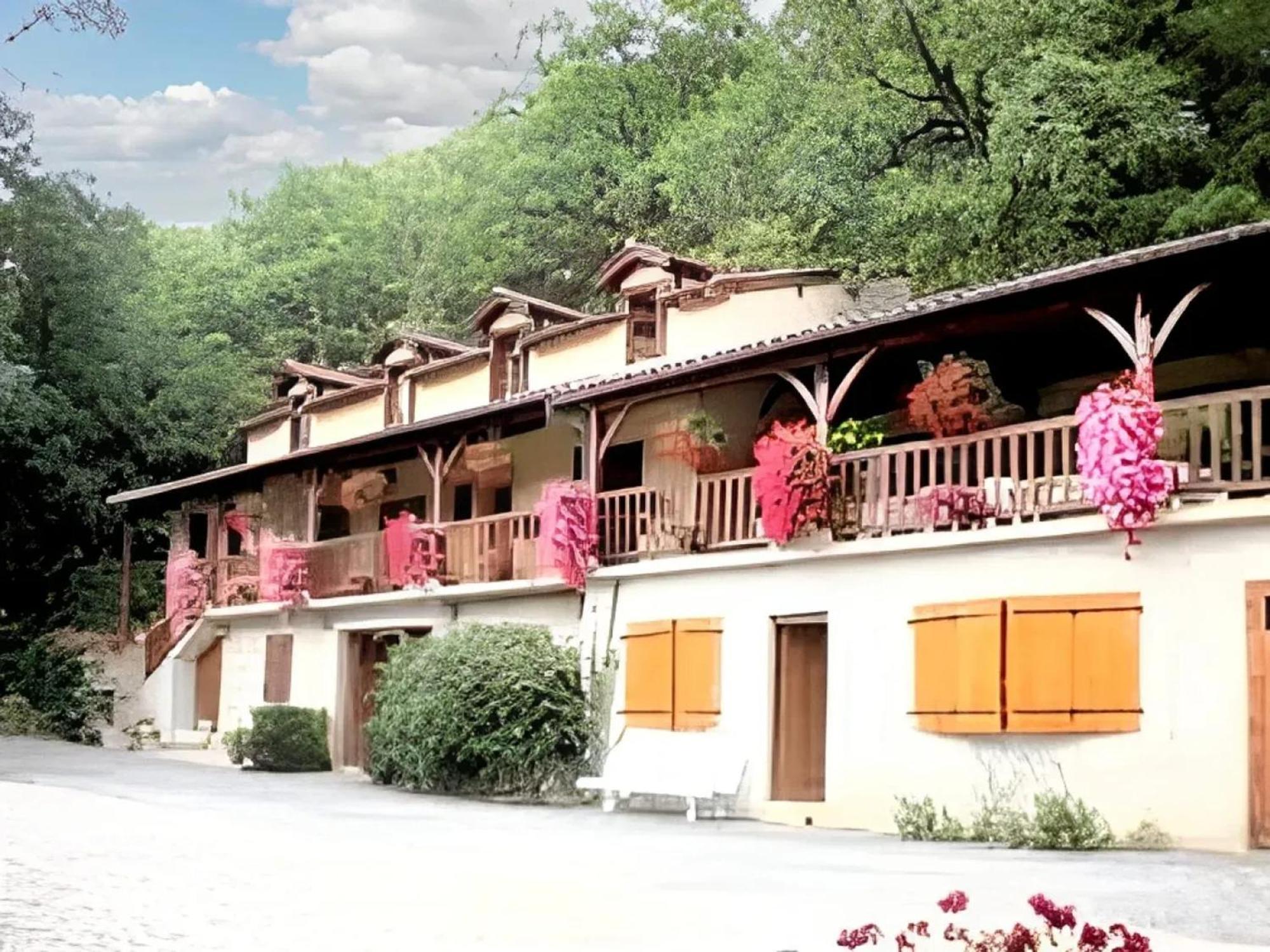 Villa Confortable A Milhars Avec Piscine Privee Exterior photo