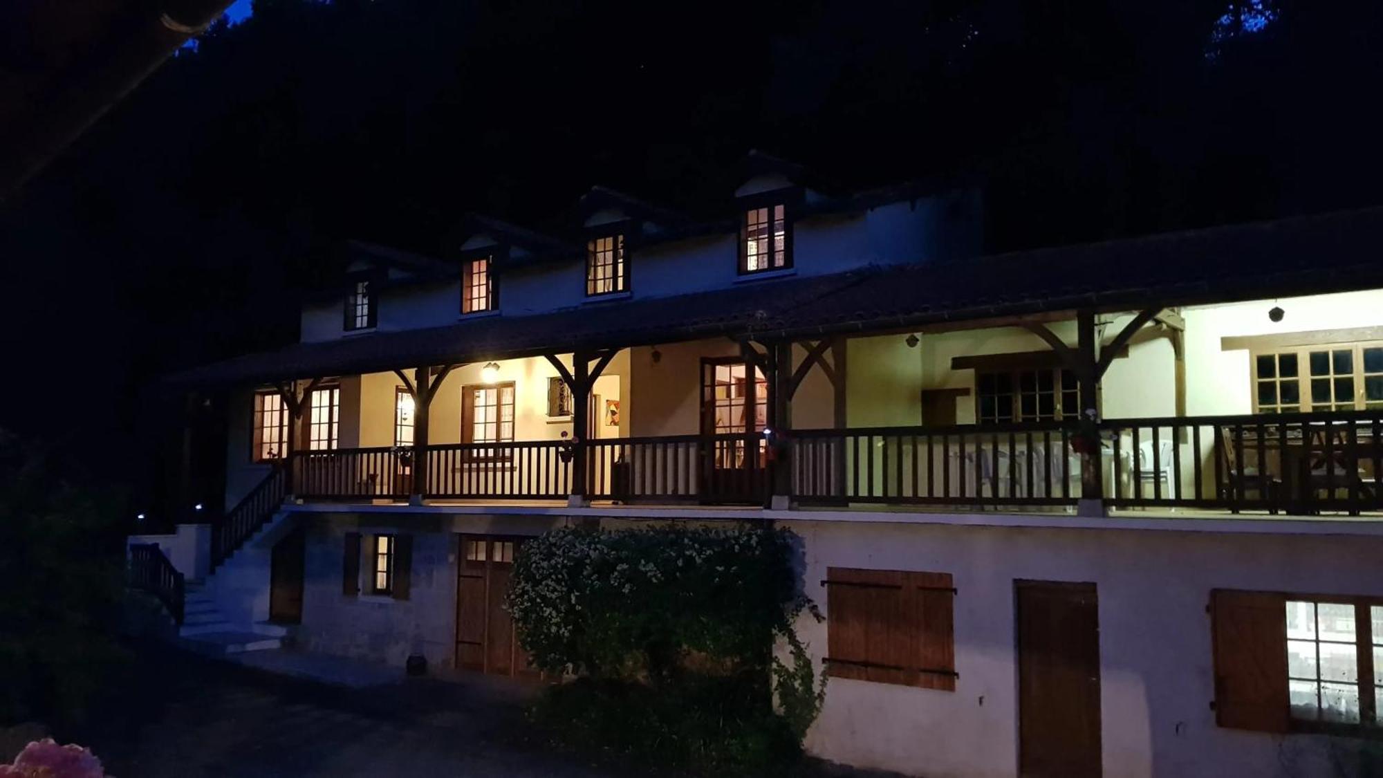 Villa Confortable A Milhars Avec Piscine Privee Exterior photo