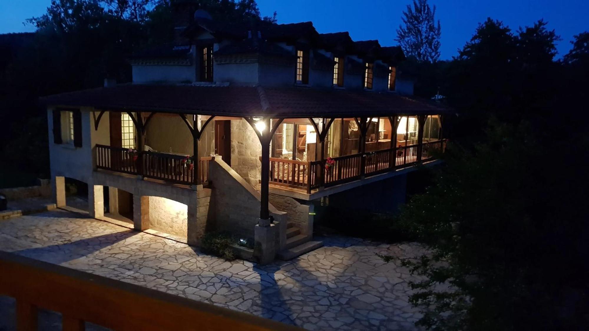 Villa Confortable A Milhars Avec Piscine Privee Exterior photo